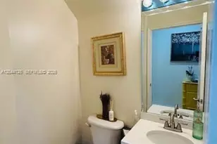 4318 NW 113th Pl, Doral, FL 33178 - Photo 9