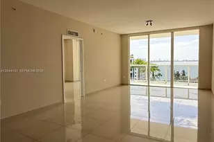600 NE 27th St, Miami, FL 33137 - Photo 9