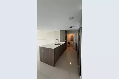 600 NE 27th St #802, Miami, FL 33137 - Photo 5