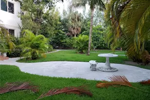 10074 E Bay Harbor Dr, Bay Harbor Islands, FL 33154 - Photo 7