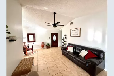 15622 SW 142nd Ct, Miami, FL 33177 - Photo 11