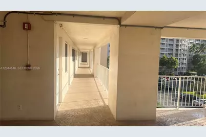 2901 S Palm Aire Dr #408, Pompano Beach, FL 33069 - Photo 3