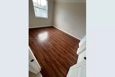 1661 SE 28th St #202, Homestead, FL 33035 - Photo 11