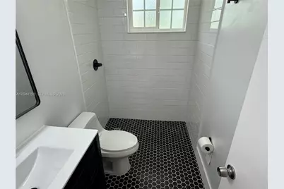 5907 Turin St #5909, Coral Gables, FL 33146 - Photo 7