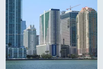 1200 Brickell Bay Dr #2806, Miami, FL 33131 - Photo 3