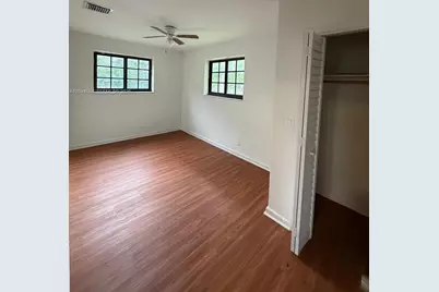 2065 NE 139th St, North Miami Beach, FL 33181 - Photo 21