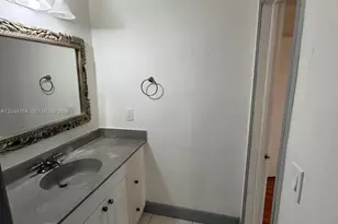 2065 NE 139th St, North Miami Beach, FL 33181 - Photo 17