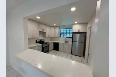 2065 NE 139th St, North Miami Beach, FL 33181 - Photo 7