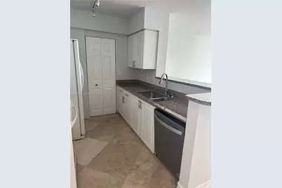1155 Brickell Bay Dr #3107, Miami, FL 33131 - Photo 5
