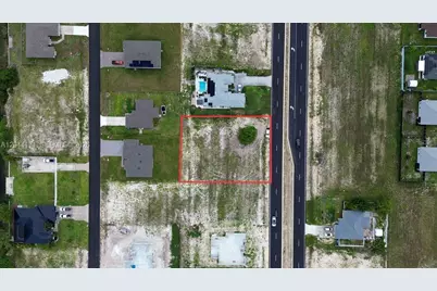 504 E Diplomat Pkwy, Cape Coral, FL 33142 - Photo 1