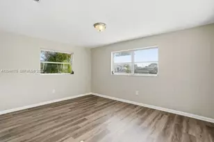312 Hollywood, Lehigh Acres, FL 33936 - Photo 15