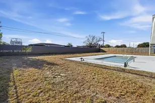 312 Hollywood, Lehigh Acres, FL 33936 - Photo 35