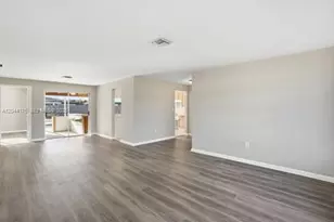 312 Hollywood, Lehigh Acres, FL 33936 - Photo 25