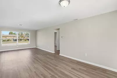 312 Hollywood, Lehigh Acres, FL 33936 - Photo 29