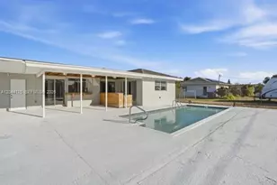 312 Hollywood, Lehigh Acres, FL 33936 - Photo 7