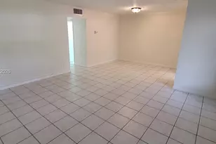 1340 NE 28th Ave, Pompano Beach, FL 33062 - Photo 3