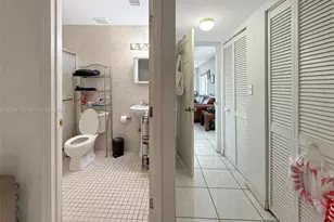 19411 SW 117th Ave, Miami, FL 33177 - Photo 11