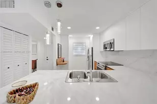 3100 Holiday Springs Blvd, Margate, FL 33063 - Photo 9