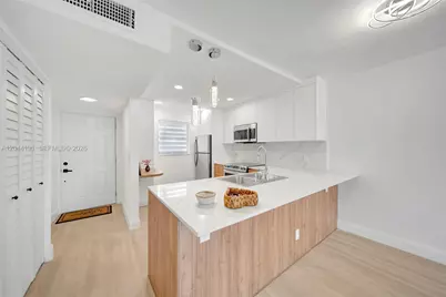 3100 Holiday Springs Blvd #111, Margate, FL 33063 - Photo 3