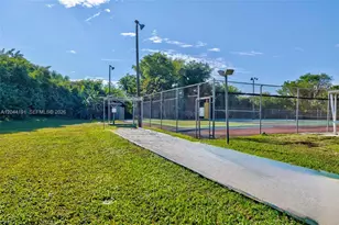 3100 Holiday Springs Blvd, Margate, FL 33063 - Photo 47