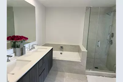 488 NE 18th St #2701, Miami, FL 33132 - Photo 15