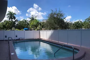 4141 Nautilus Dr, Miami Beach, FL 33140 - Photo 19