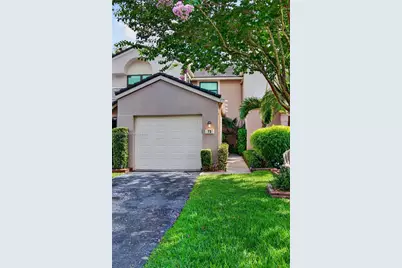 73 NW 98th Ter, Plantation, FL 33324 - Photo 7