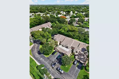 73 NW 98th Ter, Plantation, FL 33324 - Photo 11