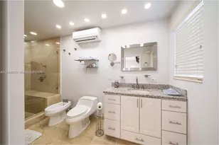 13140 Coronado Dr, North Miami, FL 33181 - Photo 19