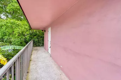 519 NW 10th Ave #3, Miami, FL 33136 - Photo 3