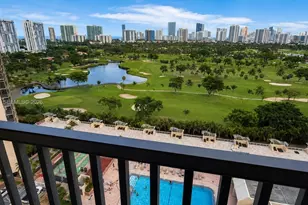 20301 W Country Club Dr, Aventura, FL 33180 - Photo 1