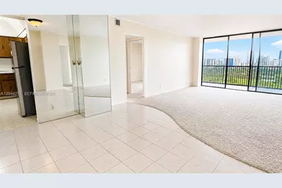 20301 W Country Club Dr #1826, Aventura, FL 33180 - Photo 3