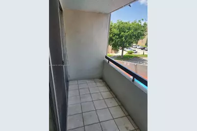 802 NW 87th Ave #312, Miami, FL 33172 - Photo 7