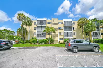 942 NE 199th St #4E, Miami, FL 33179 - Photo 33