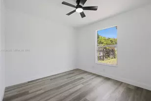 1229 18th Ave N, Lake Worth, FL 33460 - Photo 17