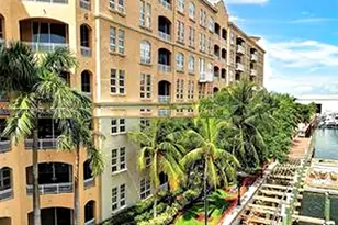 3001 NE 185th St, Aventura, FL 33180 - Photo 1
