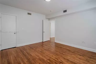 1011 Bay Dr #106, Miami Beach, FL 33141 - Photo 13