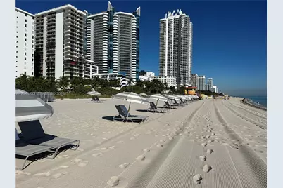 6039 Collins Ave #1205, Miami Beach, FL 33140 - Photo 31