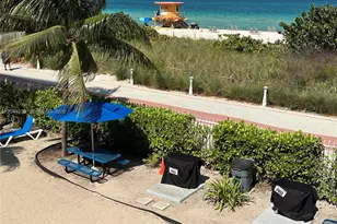 6039 Collins Ave, Miami Beach, FL 33140 - Photo 43