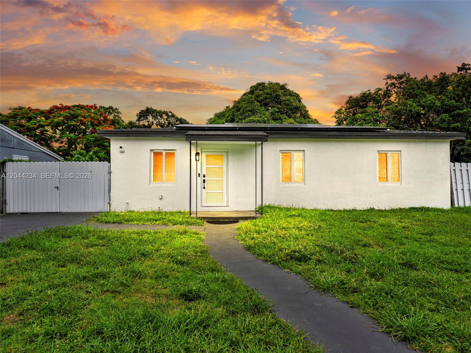 1215 Kasim St - 1215 Kasim St, Opa-Locka, FL 33054 Luxury Property | Jose Angel Pina