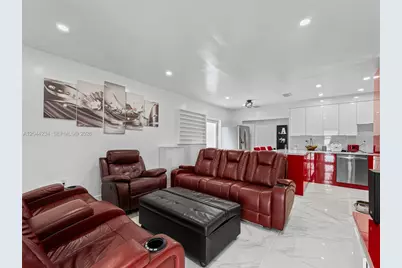 1215 Kasim St, Opa-Locka, FL 33054 - Photo 5