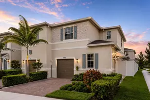 799 SE 19th St, Homestead, FL 33034 - Photo 1