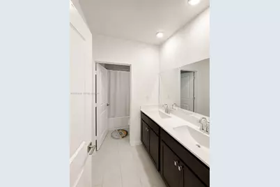 799 SE 19th St, Homestead, FL 33034 - Photo 9