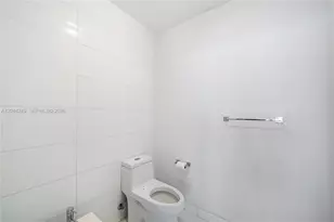 2020 N Bayshore Dr, Miami, FL 33137 - Photo 19