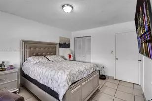 8186 NW 98th Terrace, Hialeah Gardens, FL 33016 - Photo 21