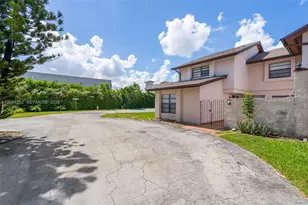 8186 NW 98th Terrace, Hialeah Gardens, FL 33016 - Photo 25
