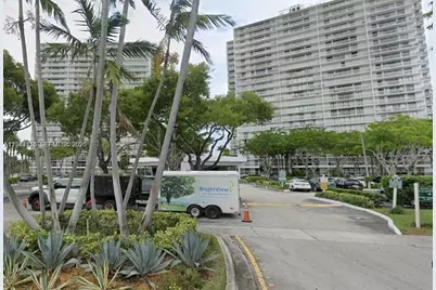 3701 N Country Club Dr #207, Aventura, FL 33180 - Photo 1