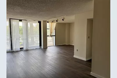 3701 N Country Club Dr #207, Aventura, FL 33180 - Photo 3