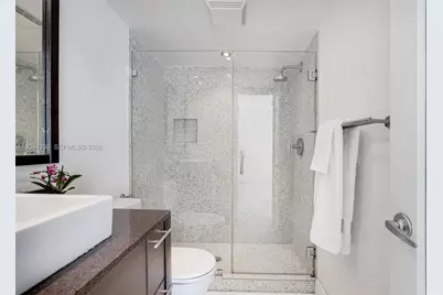 201 Jefferson Ave #2E, Miami Beach, FL 33139 - Photo 15
