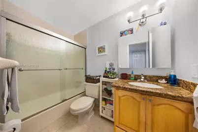 1950 W 54th St #206, Hialeah, FL 33012 - Photo 25